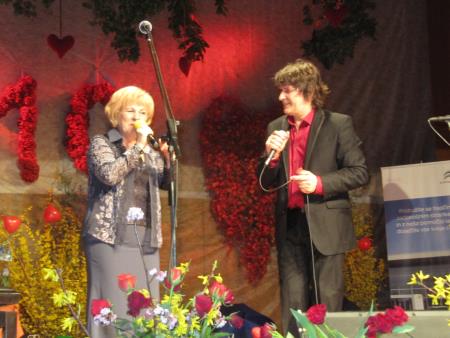 10. jubilejni Valentinov glasbeno-humoristični koncert Franca Gorze z gosti 33